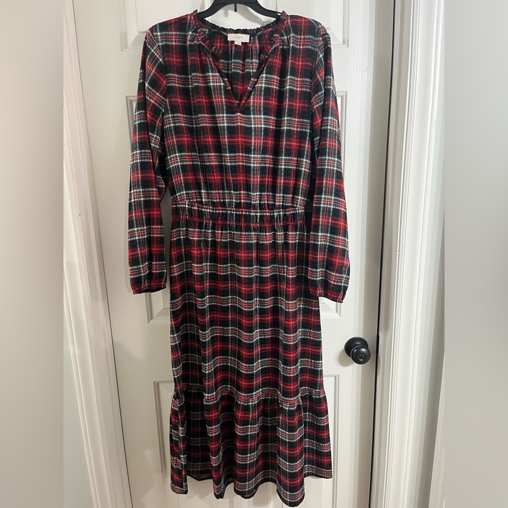 NWOT - Loft Holiday Plaid Midi Dress